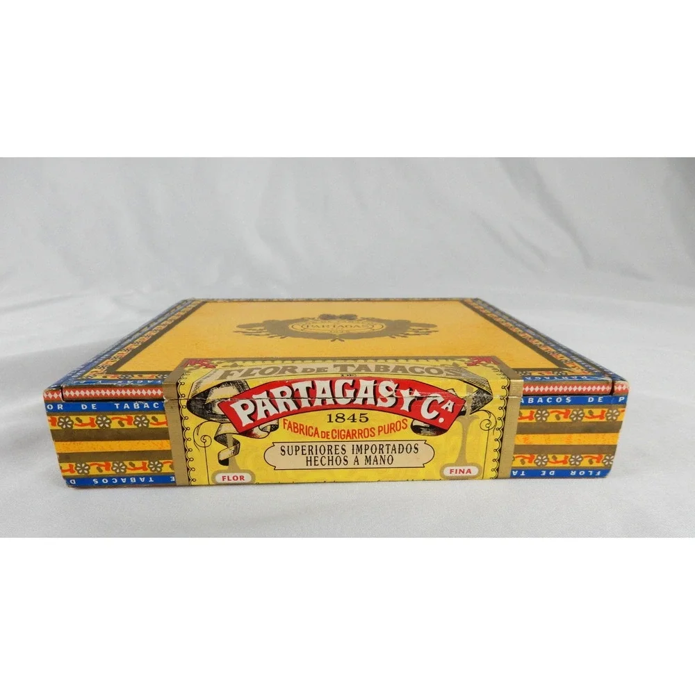 Partagas Flor de Tabacos 1845 No. 6 Cigar Box Dominican Republic Cifuentes